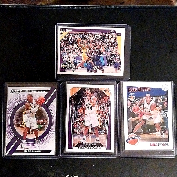 Kobe Bryant collector cards - Picture 4 of 4